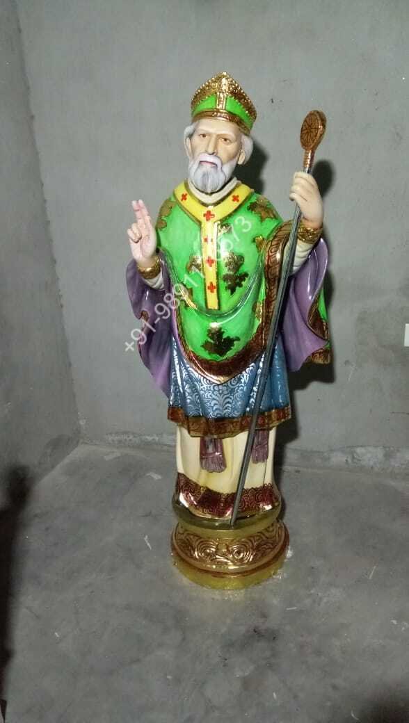 SAINT PATRICK 5 FEET MARBLE
